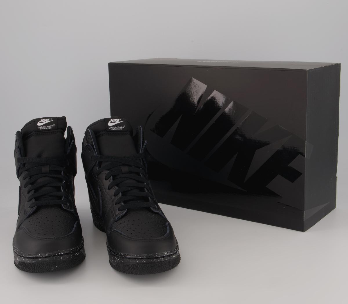 Nike Dunk Hi 1985 Trainers Nike Dunk Hi 1985 Trainers U Black Black White