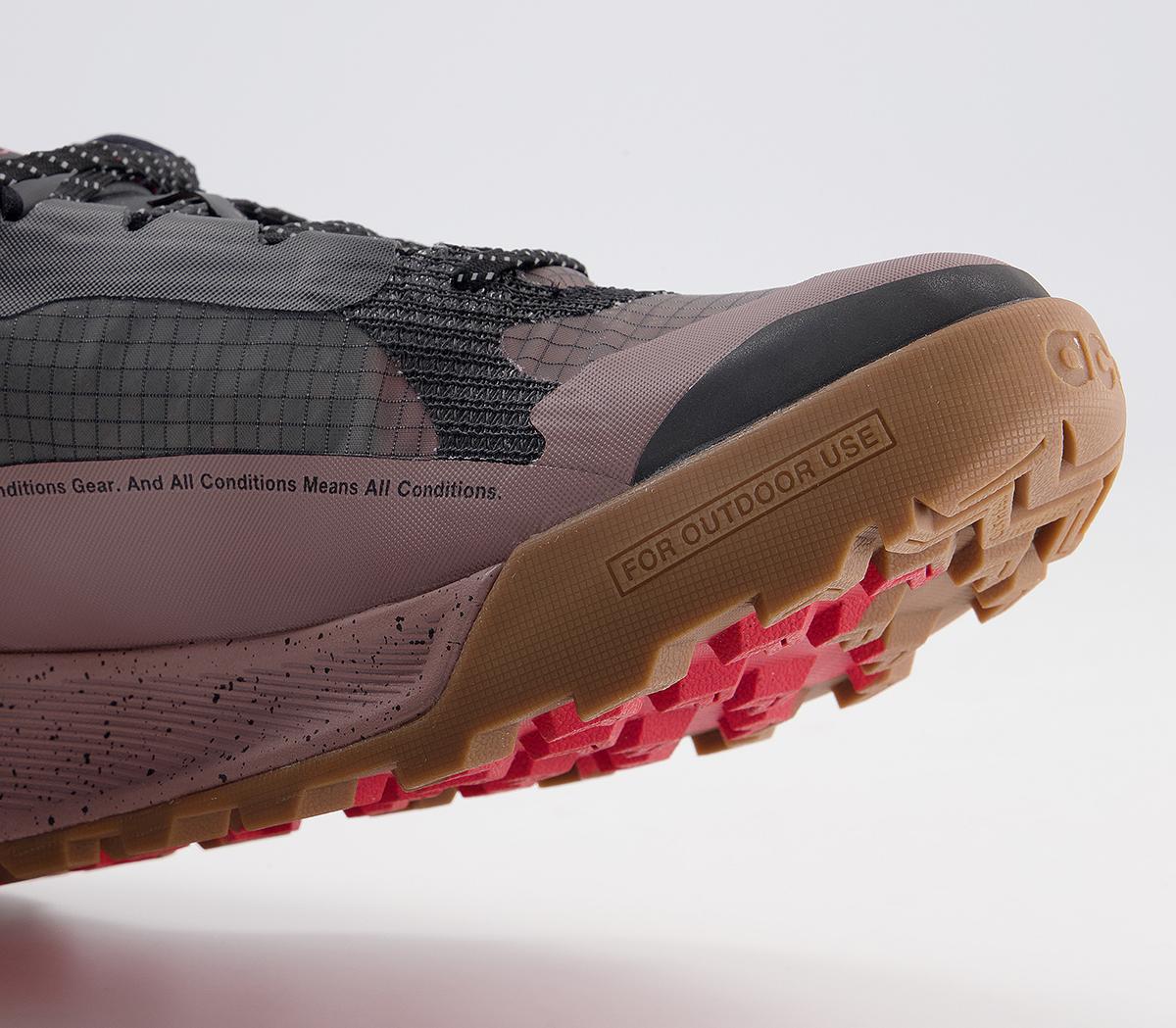 Nike Acg Air Nasu 2 Trainers Nike Acg Air Nasu 2 Trainers Smokey Mauve Black University Red