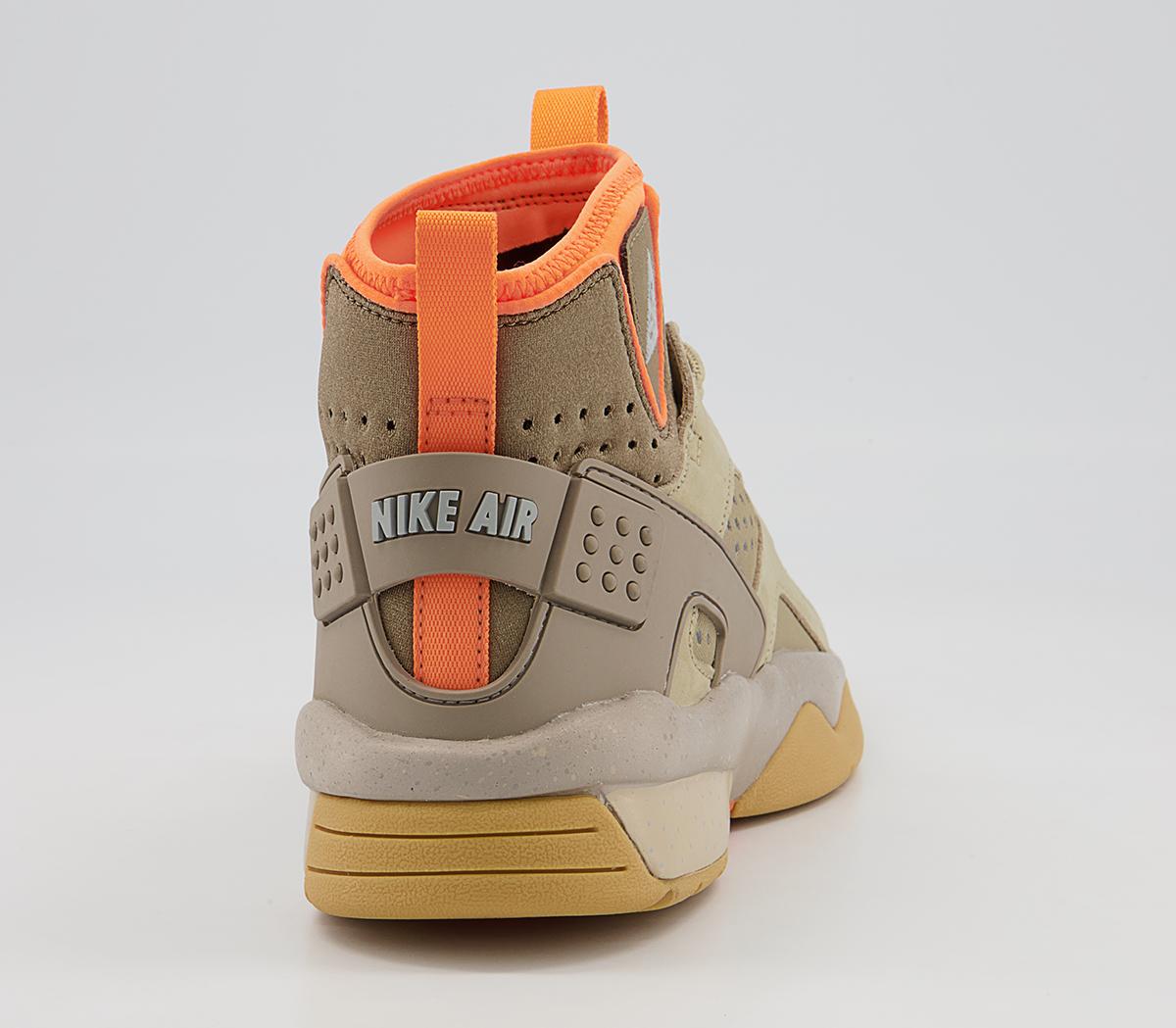 Nike Acg Air Mowabb Trainers Nike Acg Air Mowabb Trainers Limestone Reflect Silver Khaki