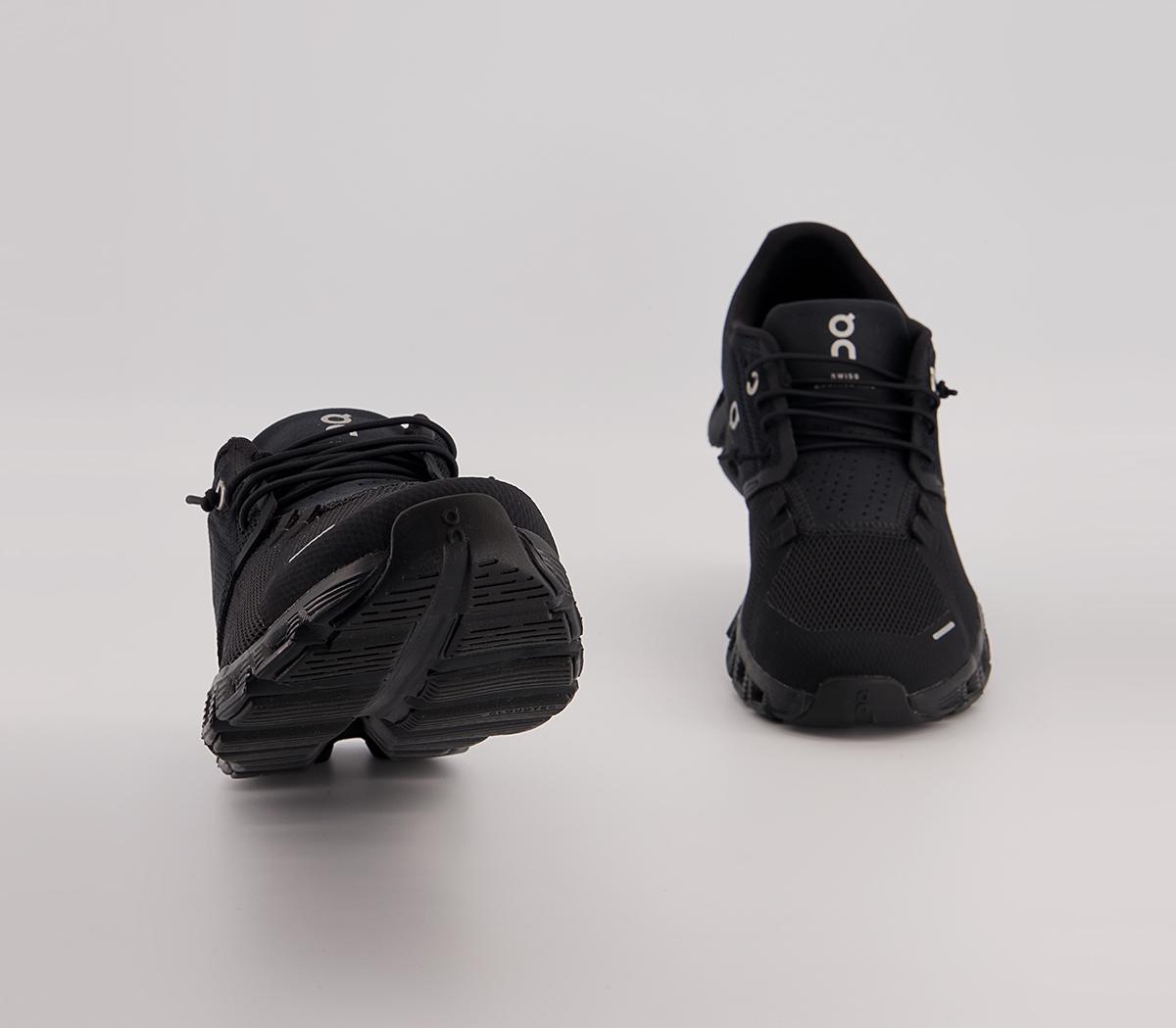 On Running Cloud 5 Trainers On Running Cloud 5 Trainers All Black F