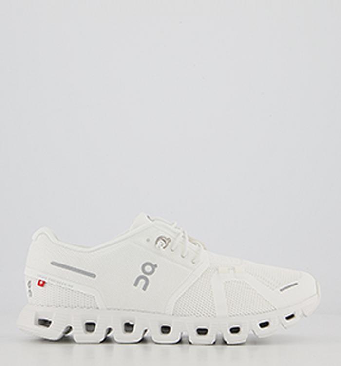 On Running Cloud 5 Trainers All White F