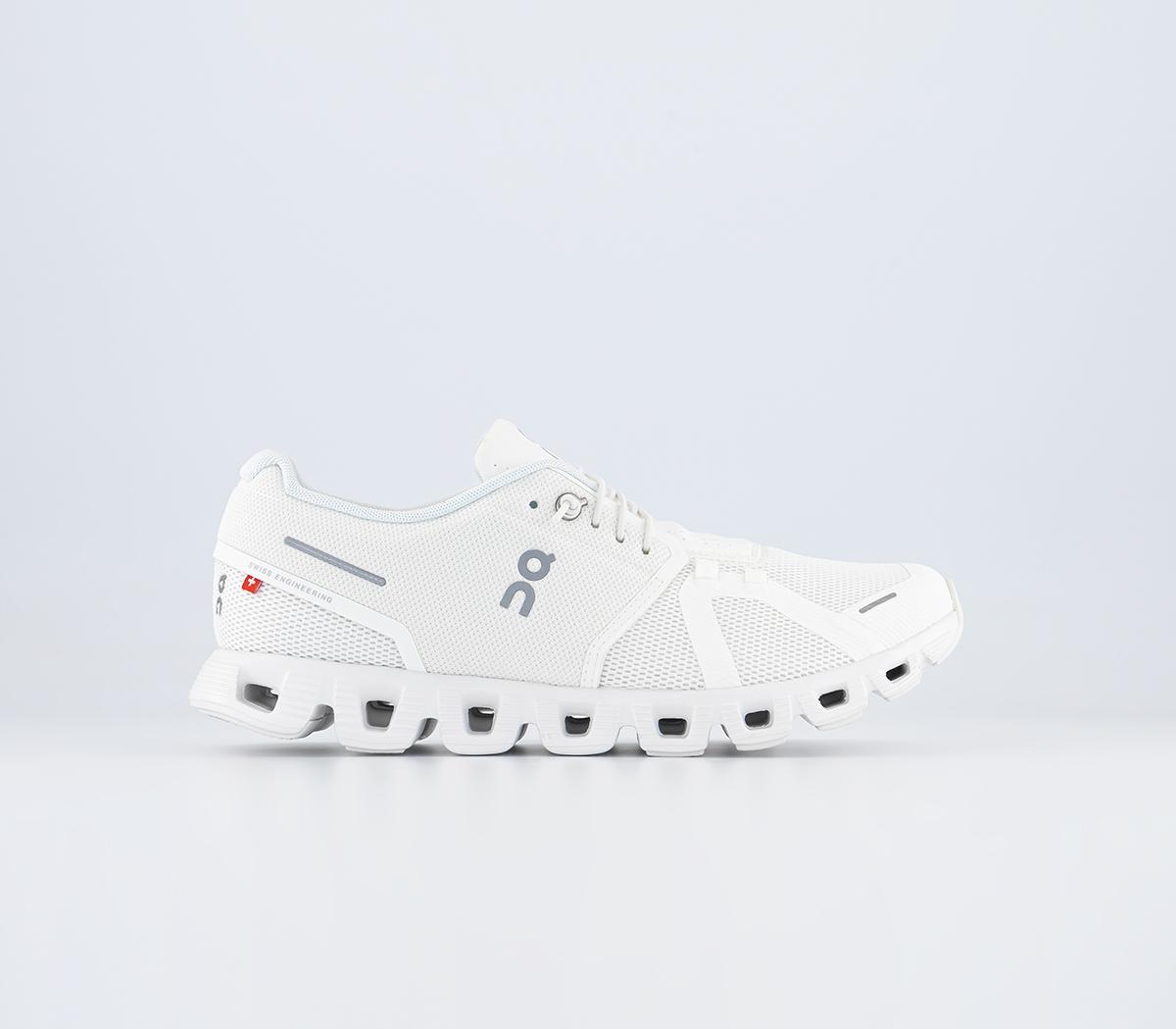 On RunningCloud 5 Trainers Undyed White White