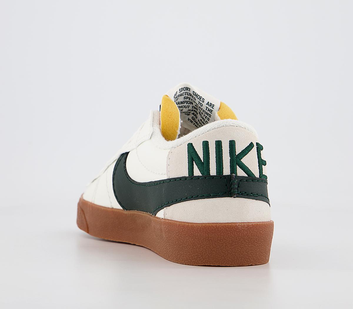 nike blazer low gum sole