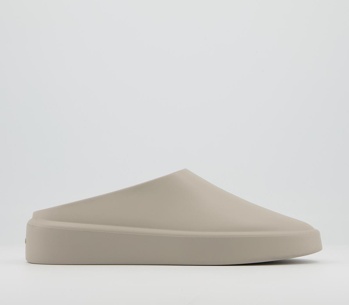 Fear of GodThe California Slip On Shoes Fear of GodThe California Slip On ShoesConcrete
