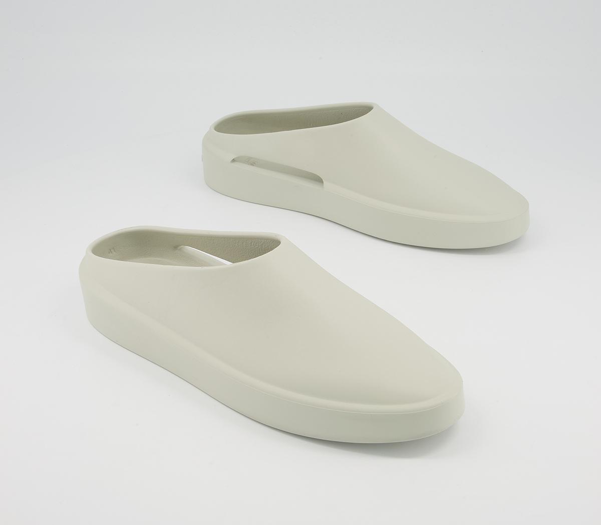 Fear of God The California Slip On Shoes Fear of God The California Slip On Shoes Cement