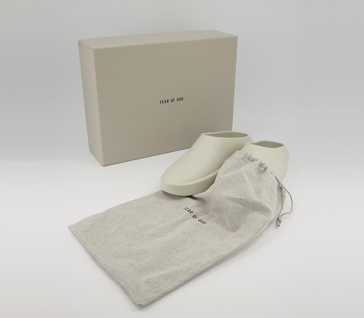 Fear of God The California Slip On Shoes Fear of God The California Slip On Shoes Cement