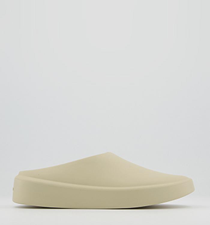 Fear of God The California Slip On Shoes Oat
