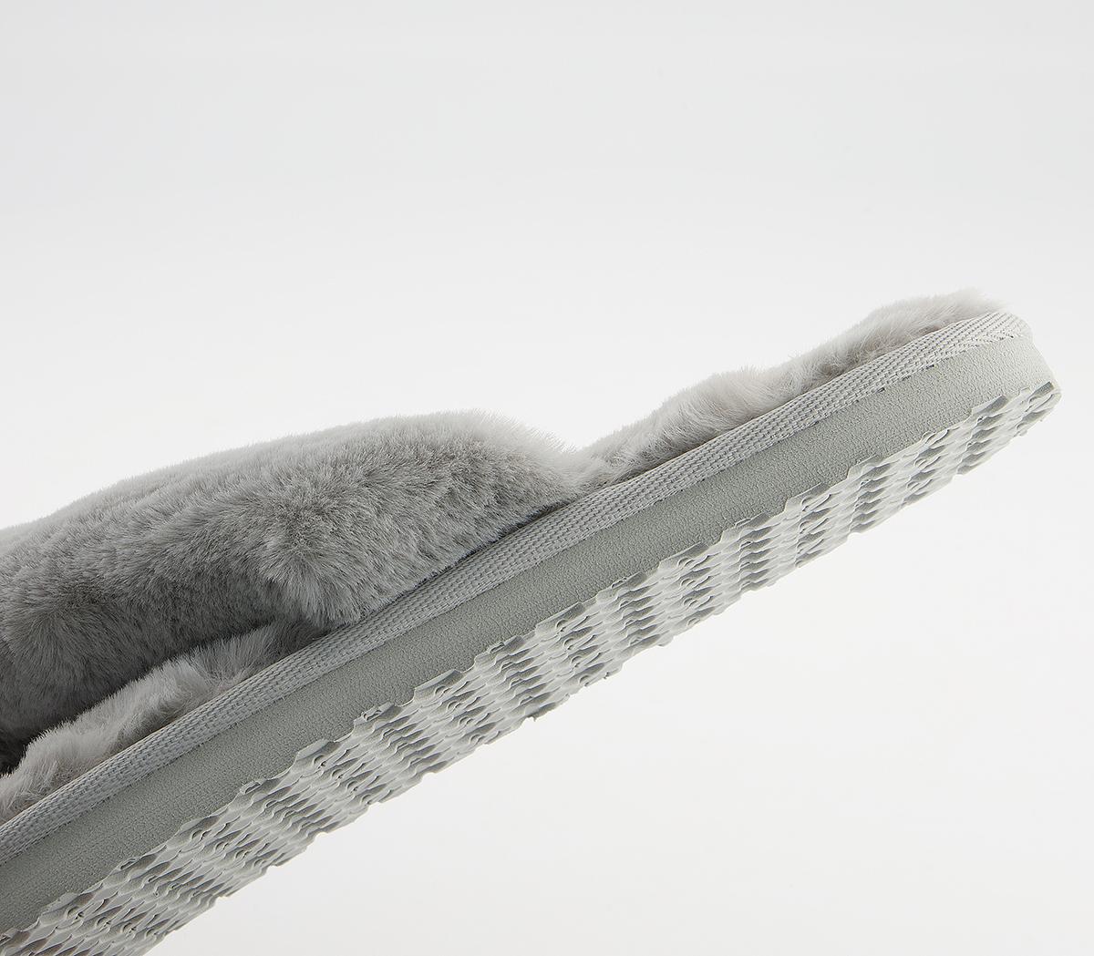 Puma Fluff Flip Flops Puma Fluff Flip Flops High Rise Puma Silver