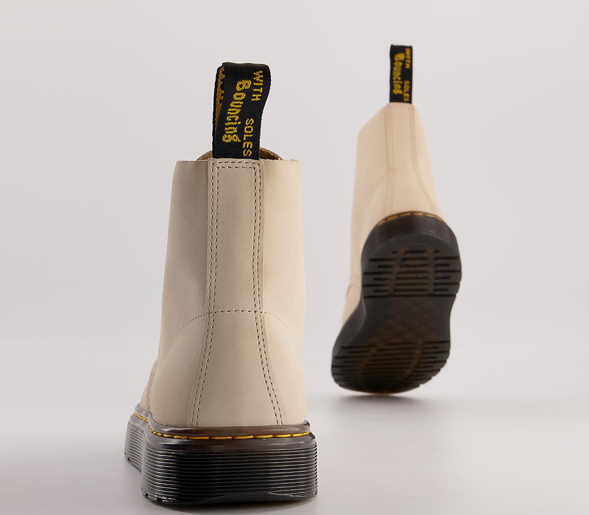 Dr. Martens Thurston Chukka Boots Dr. Martens Thurston Chukka Boots Warm Sand Kaya