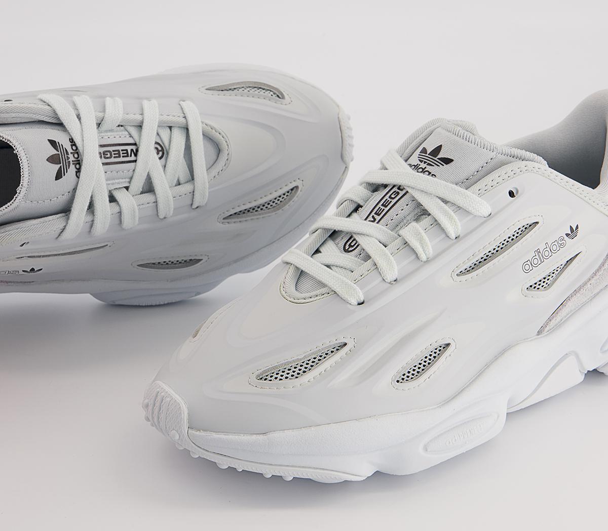 adidasOzweego Celox Junior Trainers adidasOzweego Celox Junior TrainersBlue Tint