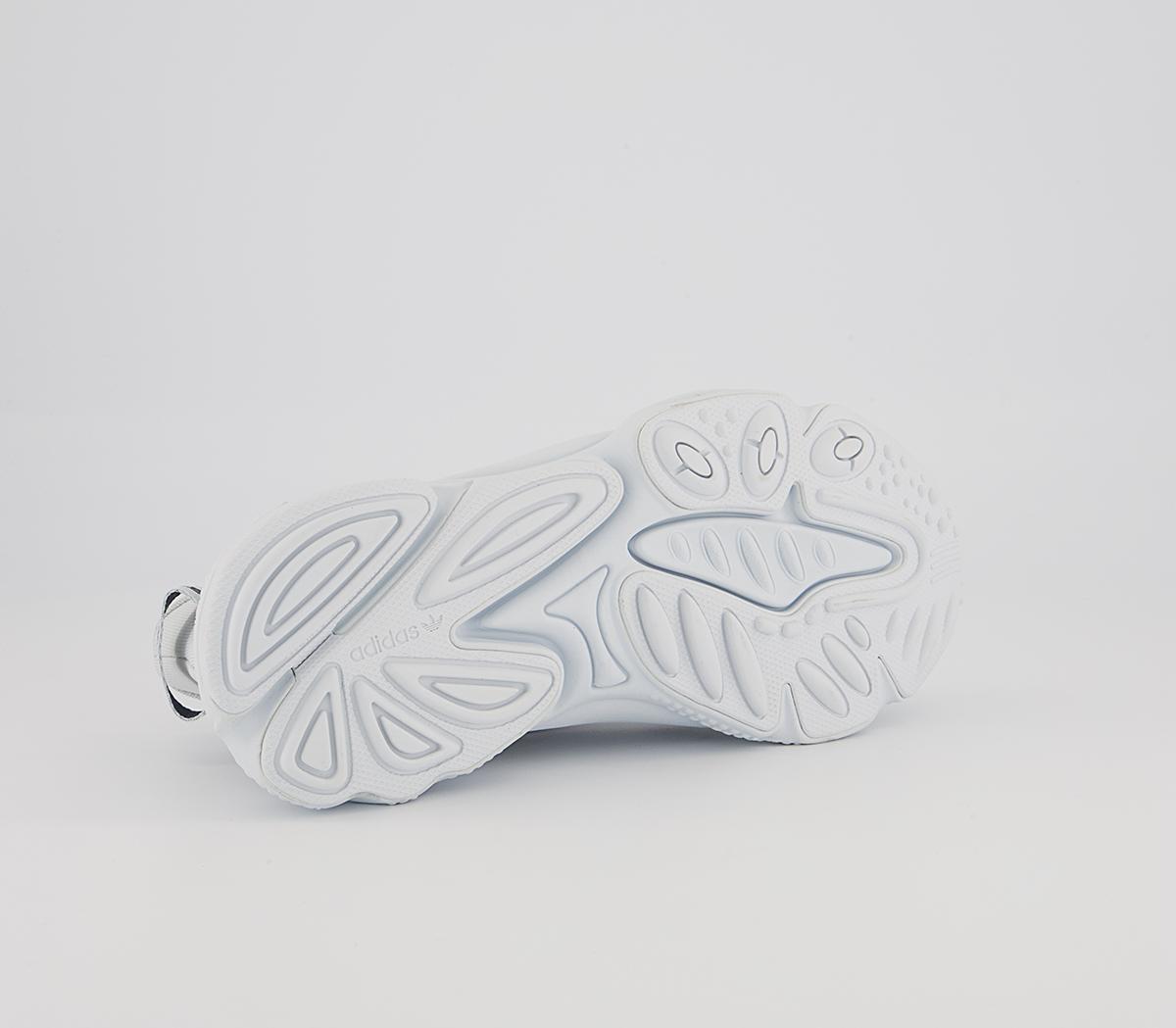 adidasOzweego Celox Junior Trainers adidasOzweego Celox Junior TrainersBlue Tint