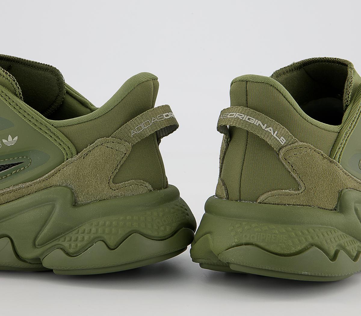 adidas Ozweego Celox Junior Trainers adidas Ozweego Celox Junior Trainers Olive