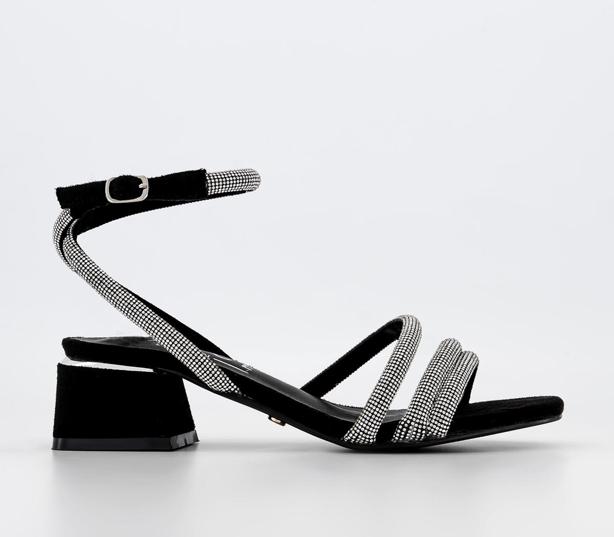 Black and white discount block heel shoes