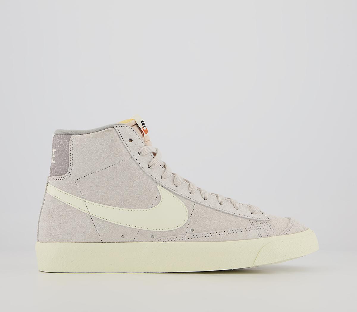 nike blazer mid 77 distorted trainer