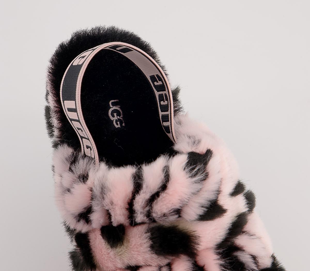 UGG Fluff Yeah Animalia Slippers UGG Fluff Yeah Animalia Slippers Pink Scallop