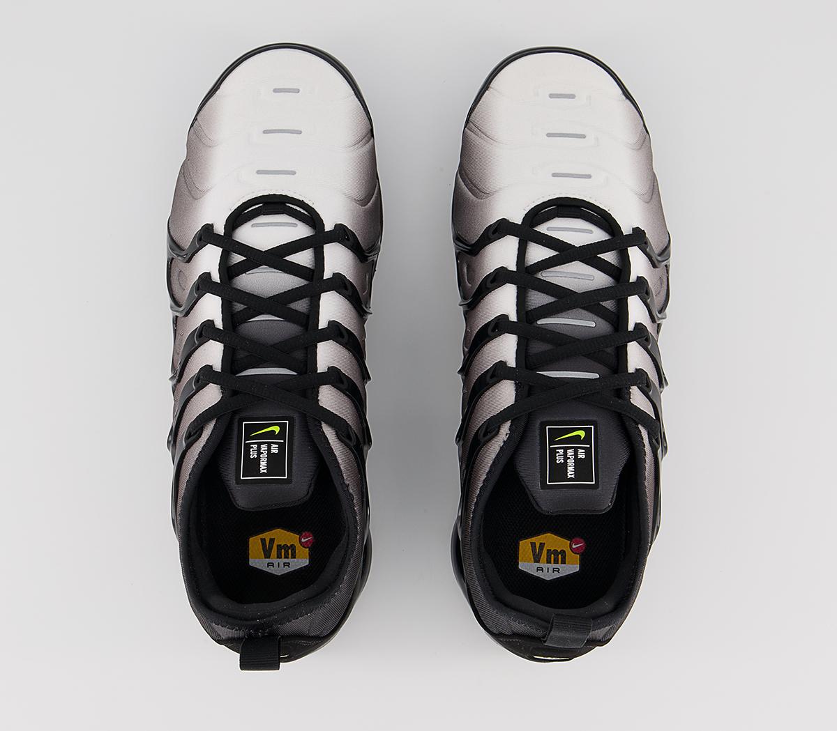 Nike Air Vapormax Plus Trainers Nike Air Vapormax Plus Trainers Black Volt White
