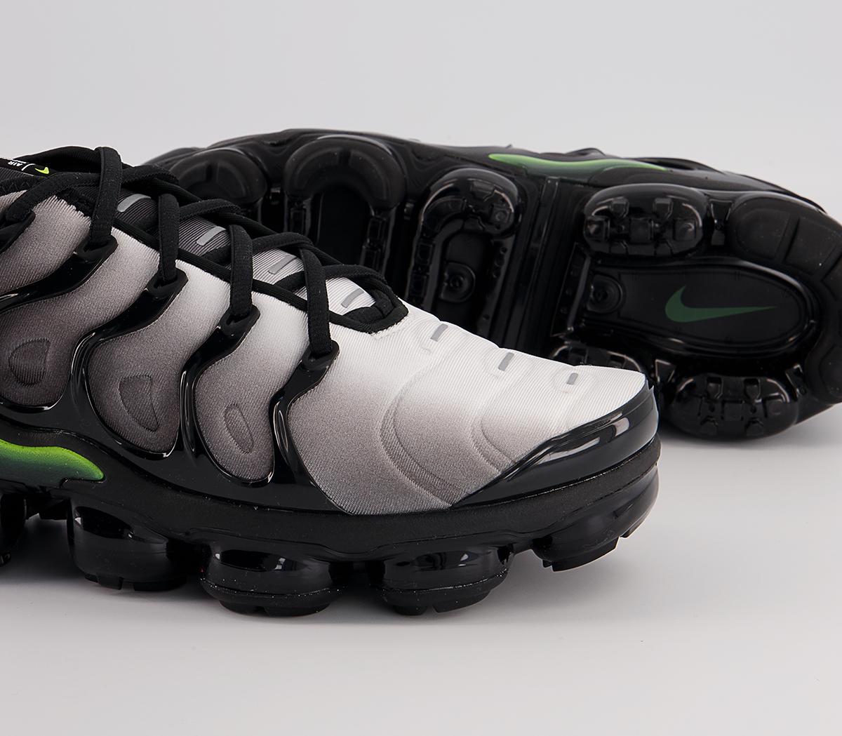 Nike Air Vapormax Plus Trainers Nike Air Vapormax Plus Trainers Black Volt White