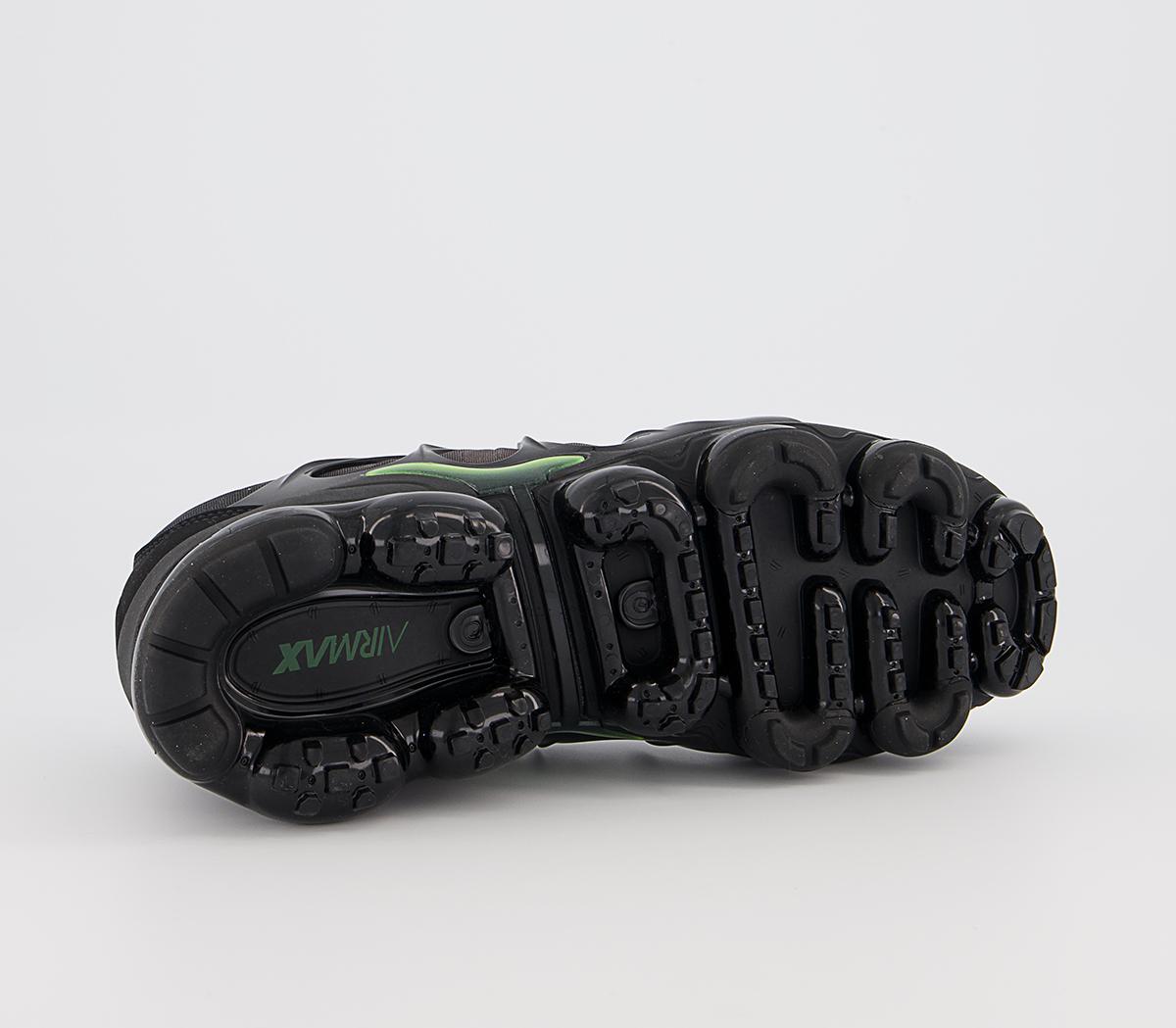 Nike Air Vapormax Plus Trainers Nike Air Vapormax Plus Trainers Black Volt White