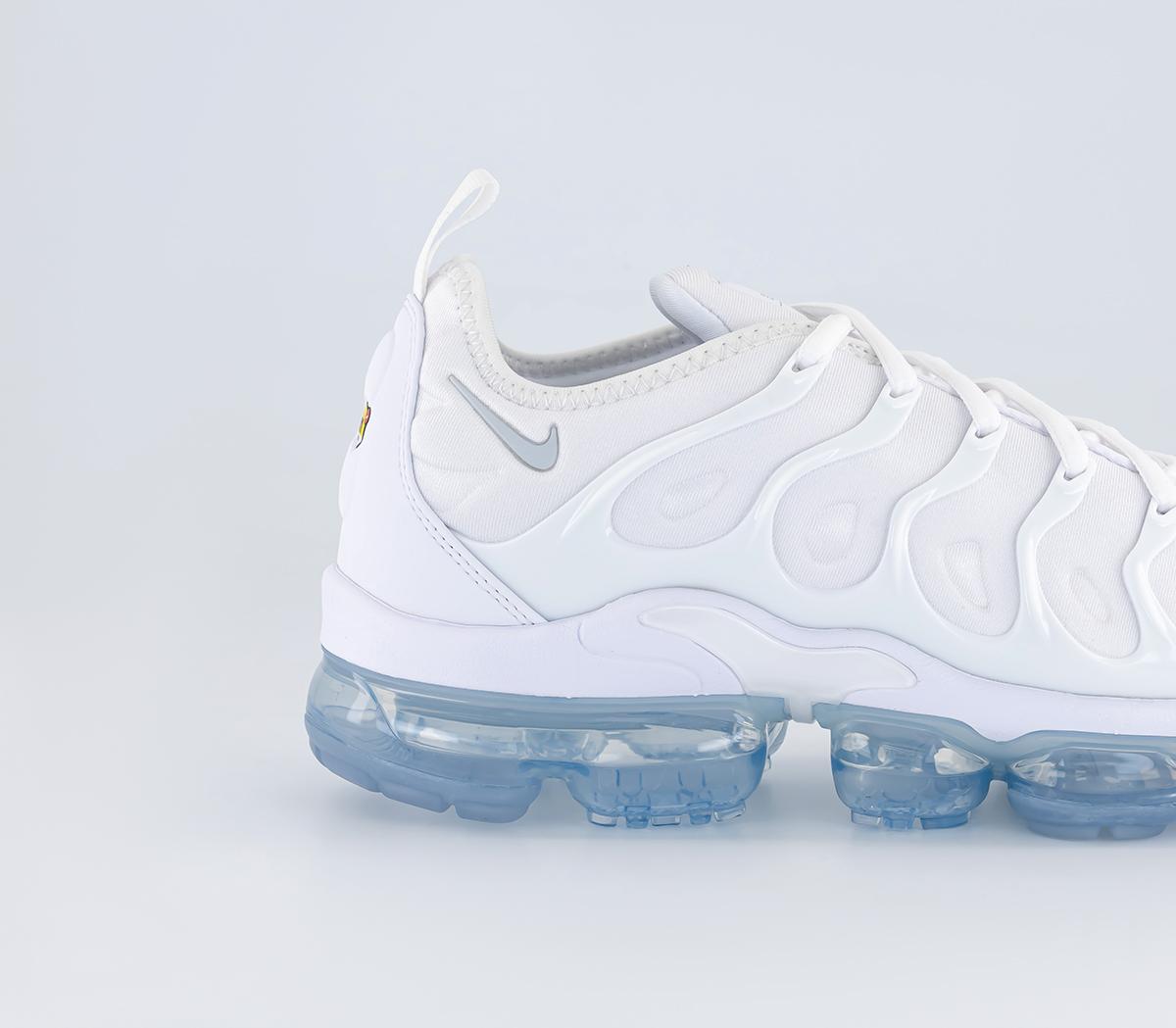 air vapormax plus trainers