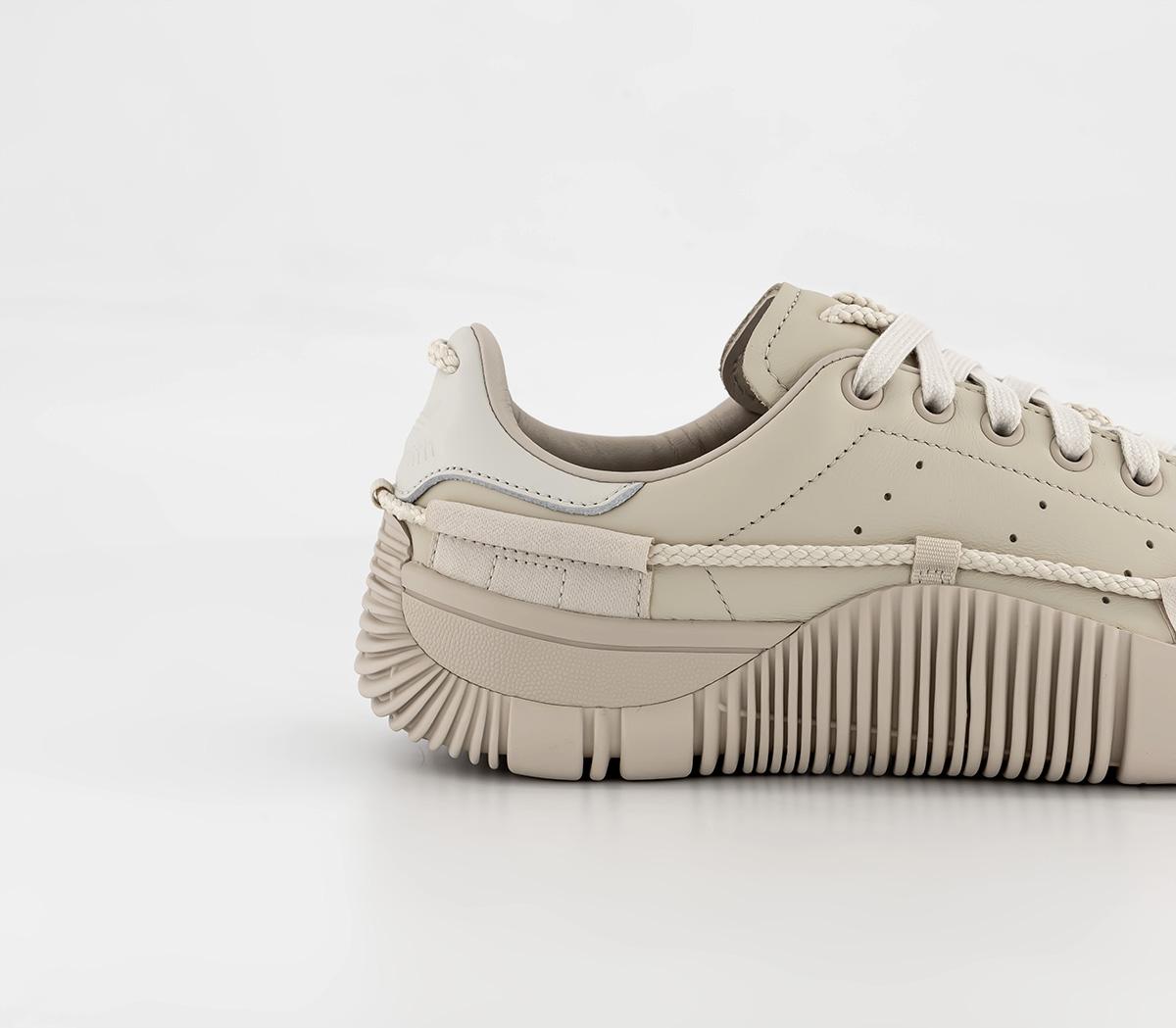 adidas ConsortiumCG Scuba Stan TrainersGobi Gobi Talc