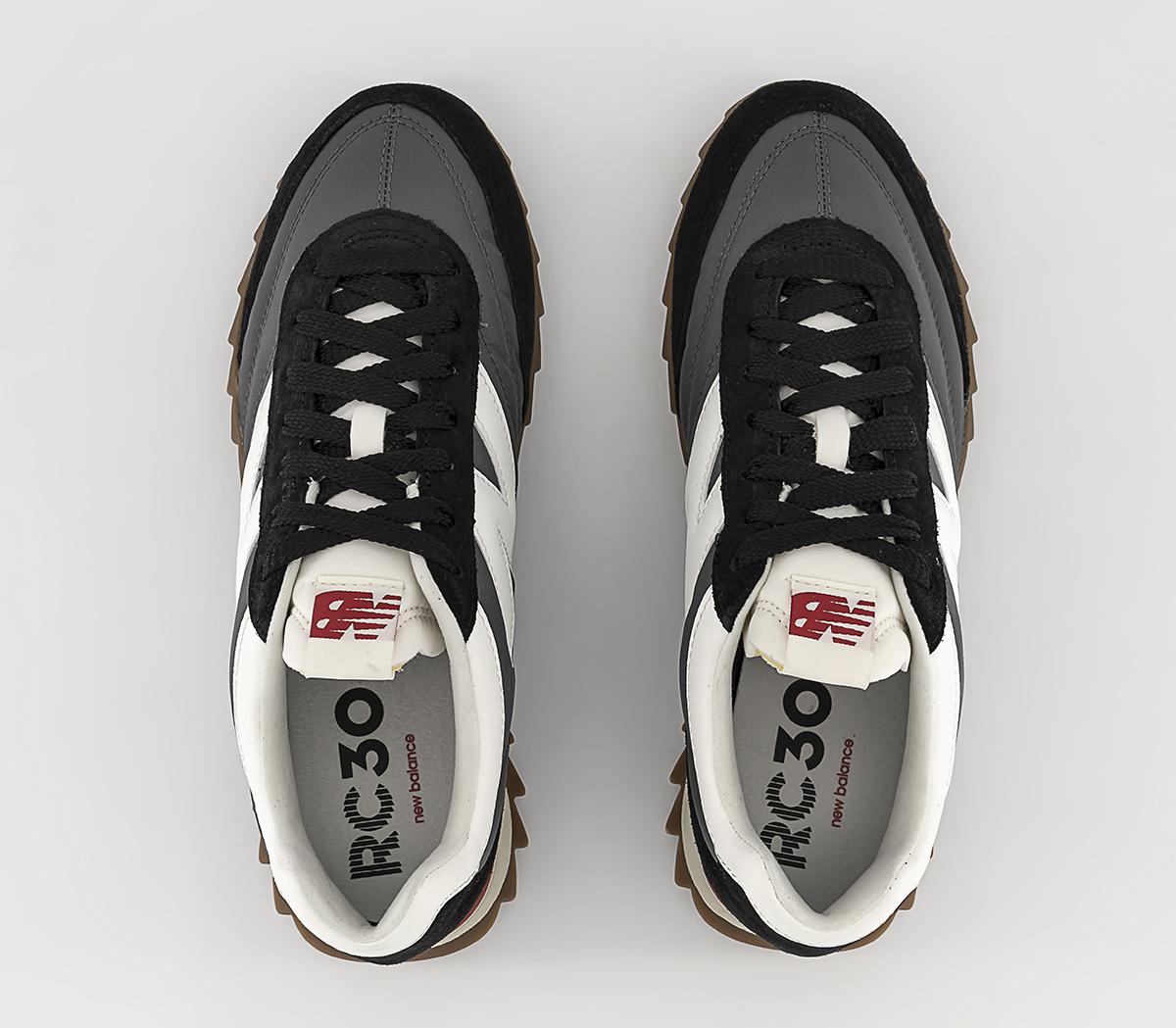 New BalanceRC30 TrainersBlack