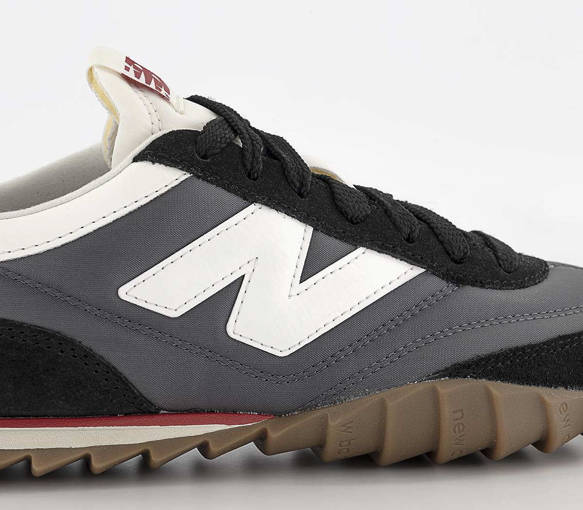 New BalanceRC30 TrainersBlack