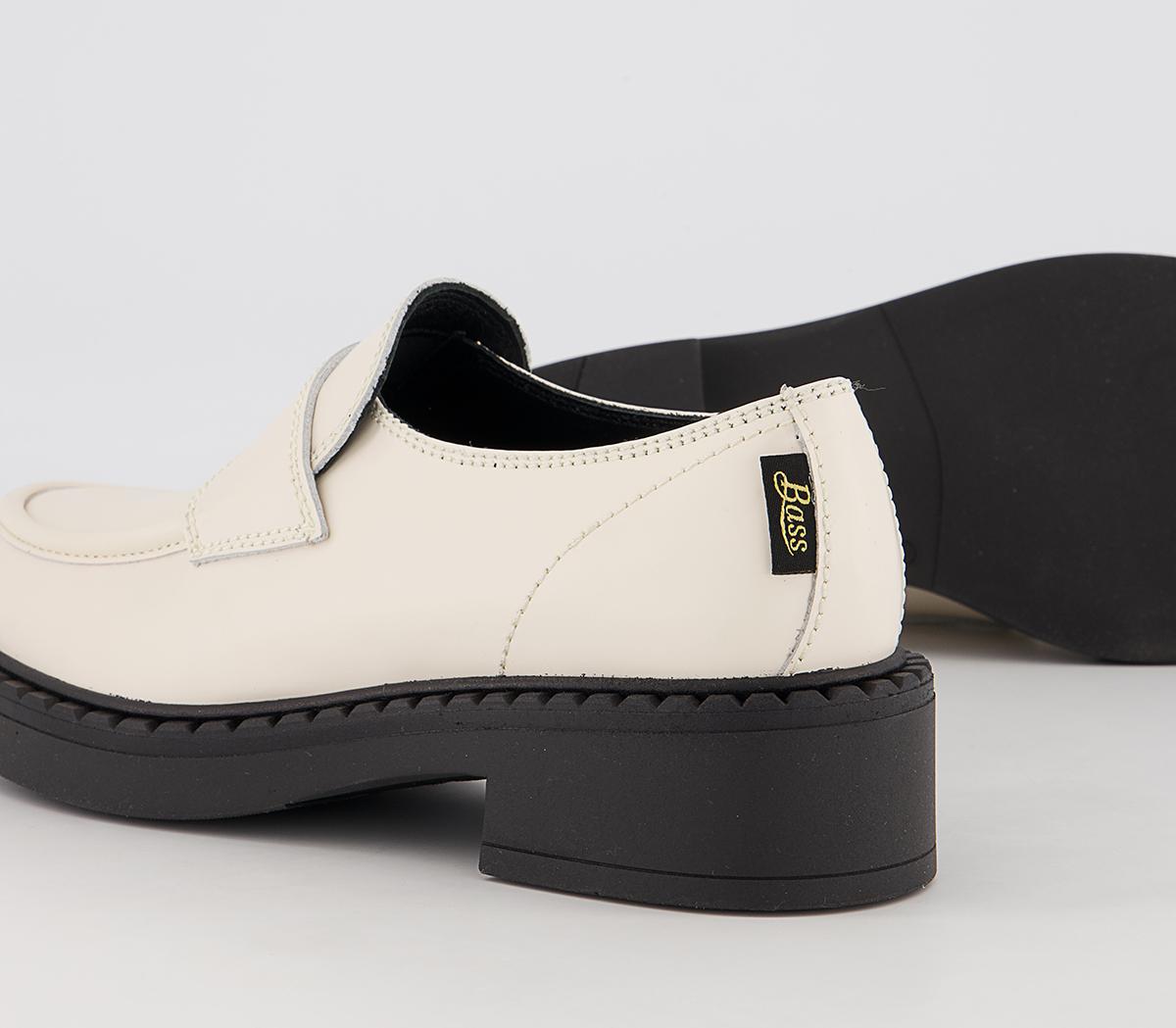 G.H Bass & Co Albany II Saddle Loafers G.H Bass & Co Albany II Saddle Loafers White Leather W Black