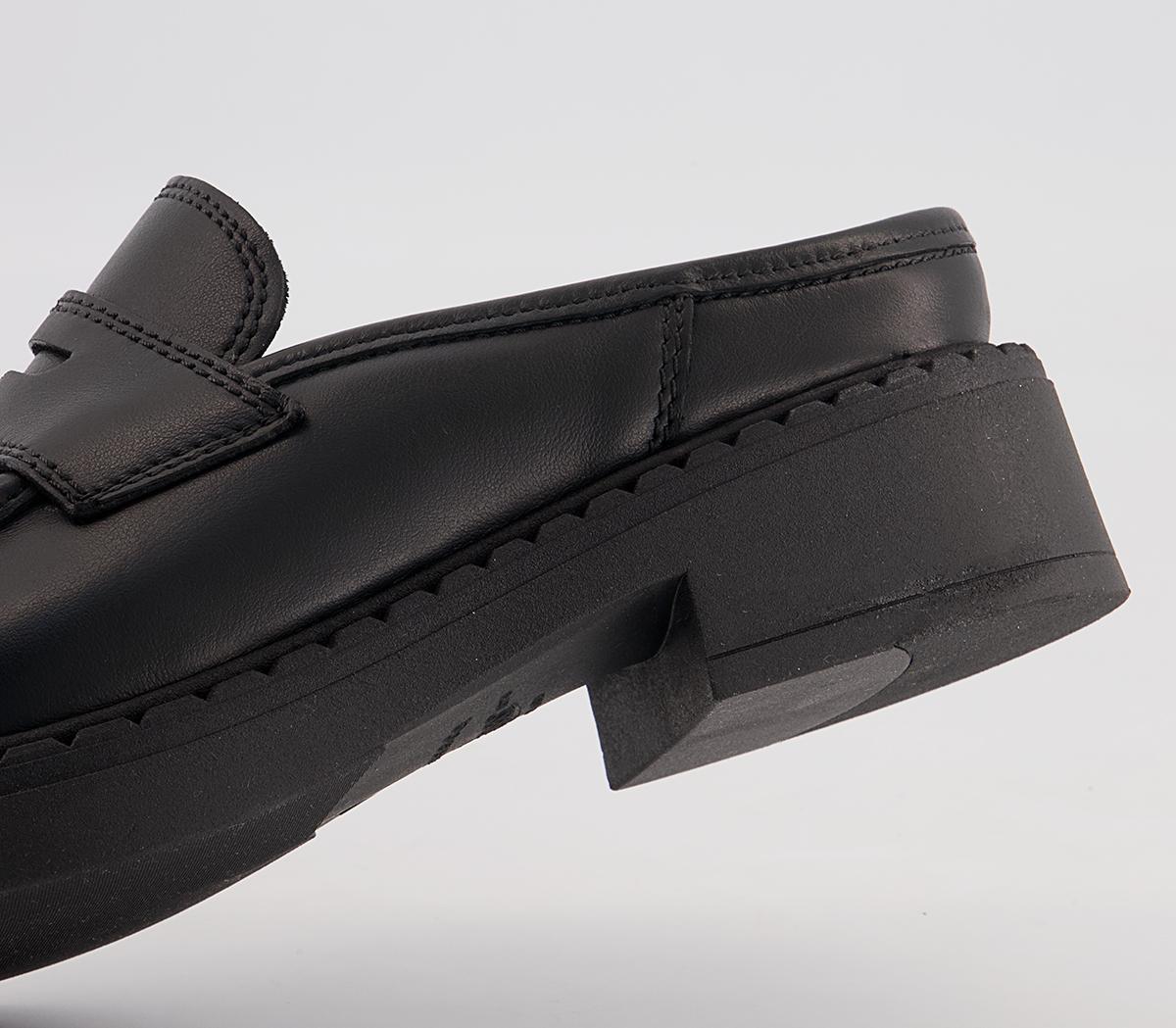 G.H Bass & Co Albany II Saddle Slide Loafers G.H Bass & Co Albany II Saddle Slide Loafers Black