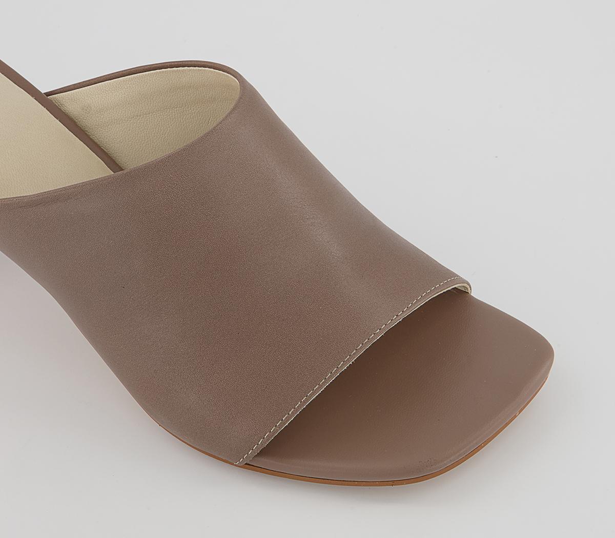 Vagabond Shoemakers Luisa Mules Vagabond Shoemakers Luisa Mules Greige