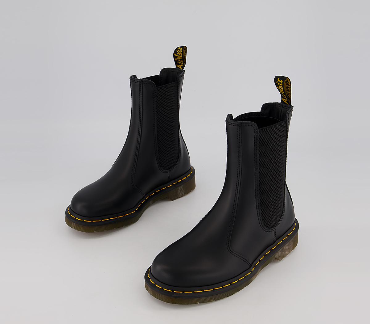 Dr. Martens 2976 Hi Chelsea Boots Black Smooth - Women's Ankle Boots