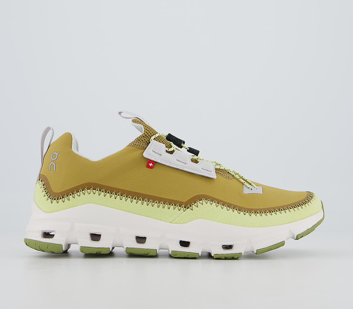 On RunningCloud Away Trainers On RunningCloud Away TrainersBronze White