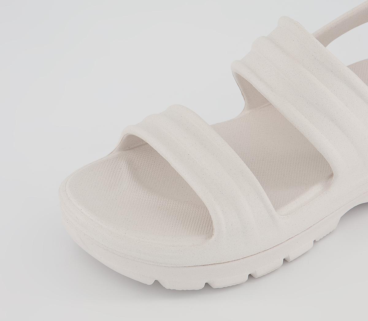 Hunter Bloom Algae Foam Sandals Hunter Bloom Algae Foam Sandals White