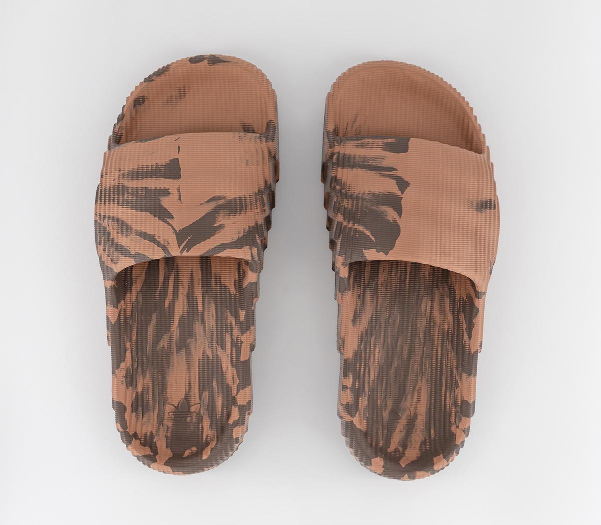 adidasAdilette 22 Sliders Clay Strata Earth Strata Core Black