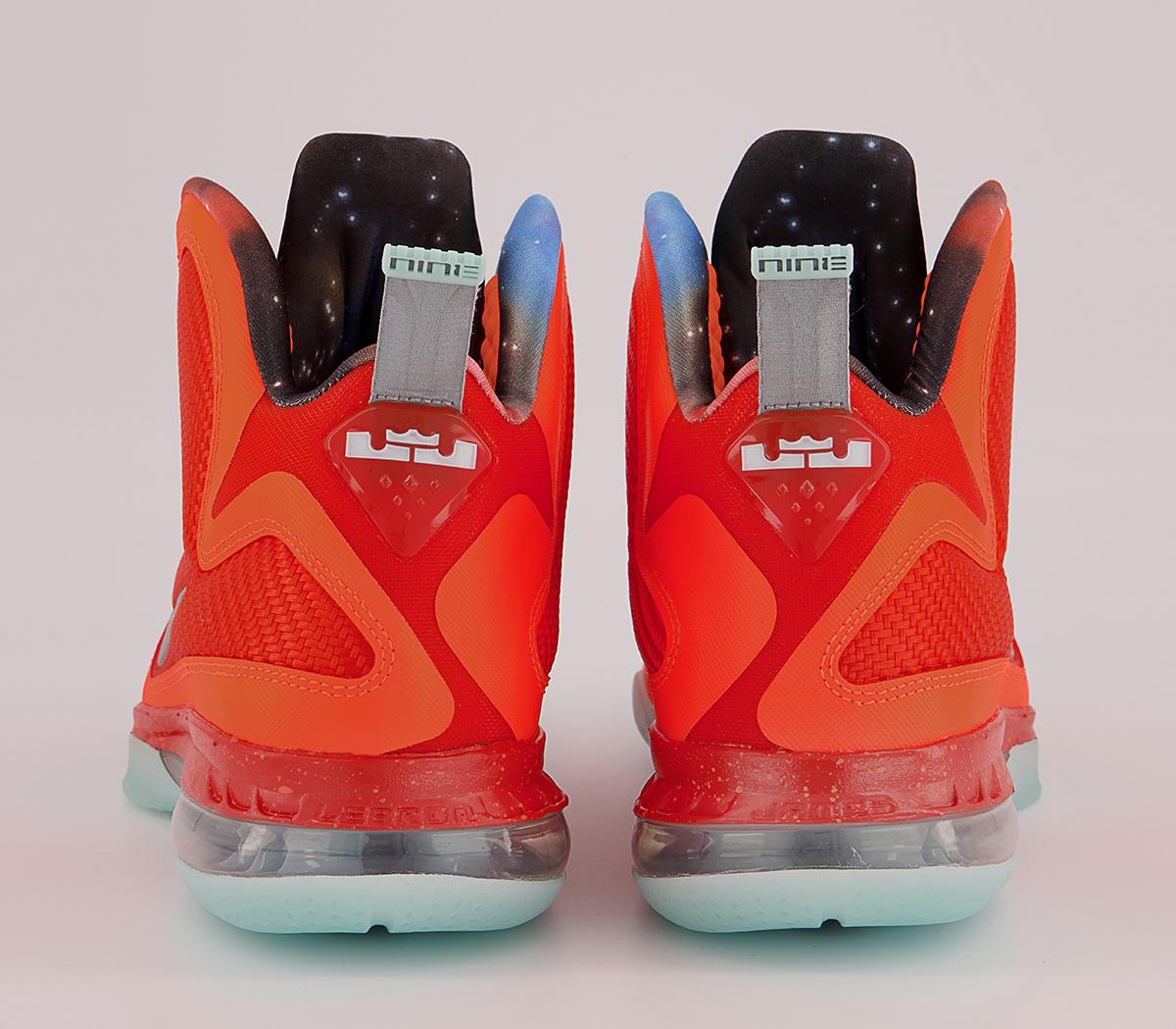 Nike Lebron Ix Trainers Nike Lebron Ix Trainers Total Orange Reflect Silver Team Orange