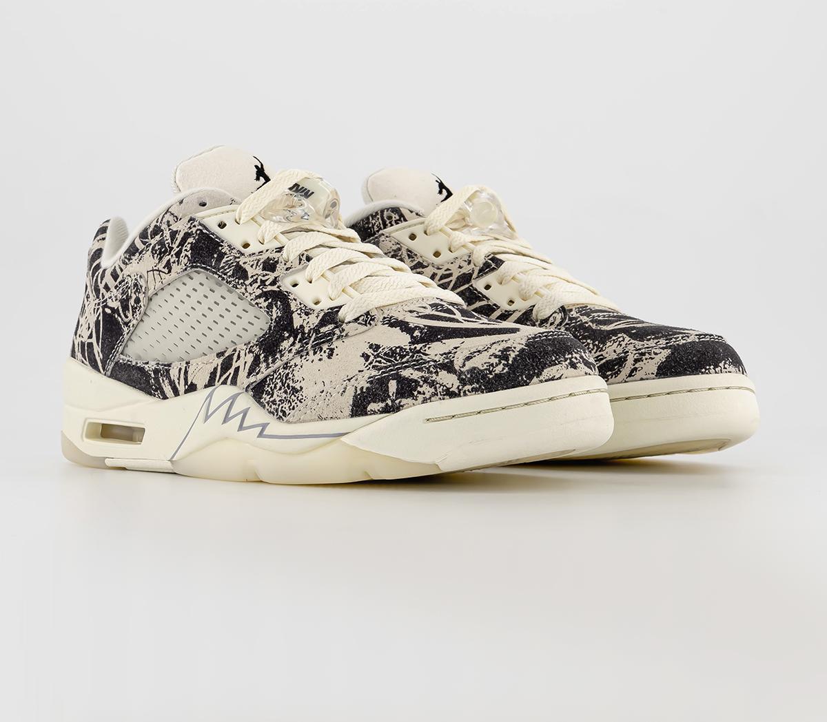 JordanJordan 5 Low TrainersCoconut Milk Black White