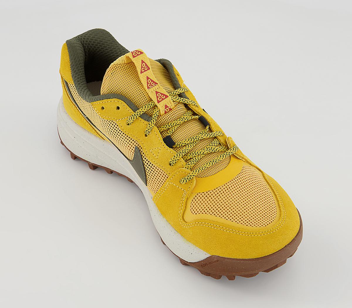 NikeACG Lowcate TrainersSolar Flare Cargo Khaki Black Light Bone Gum Med B