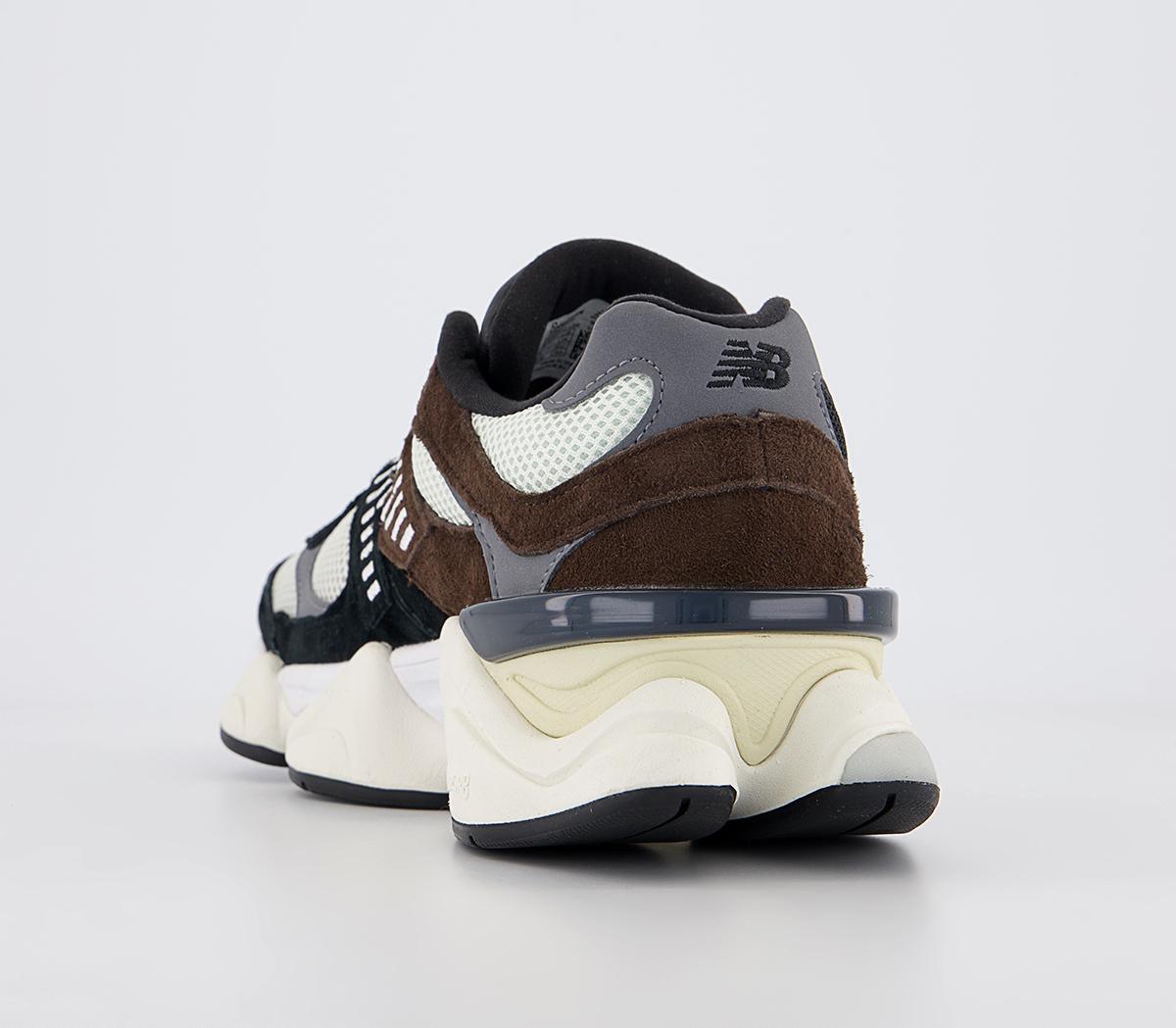 New Balance9060 Trainers Brown