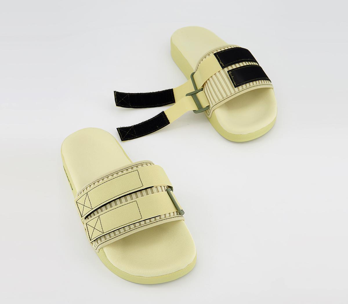 adidasAdilette 2.0 R Sliders adidasAdilette 2.0 R SlidersBeige Olive