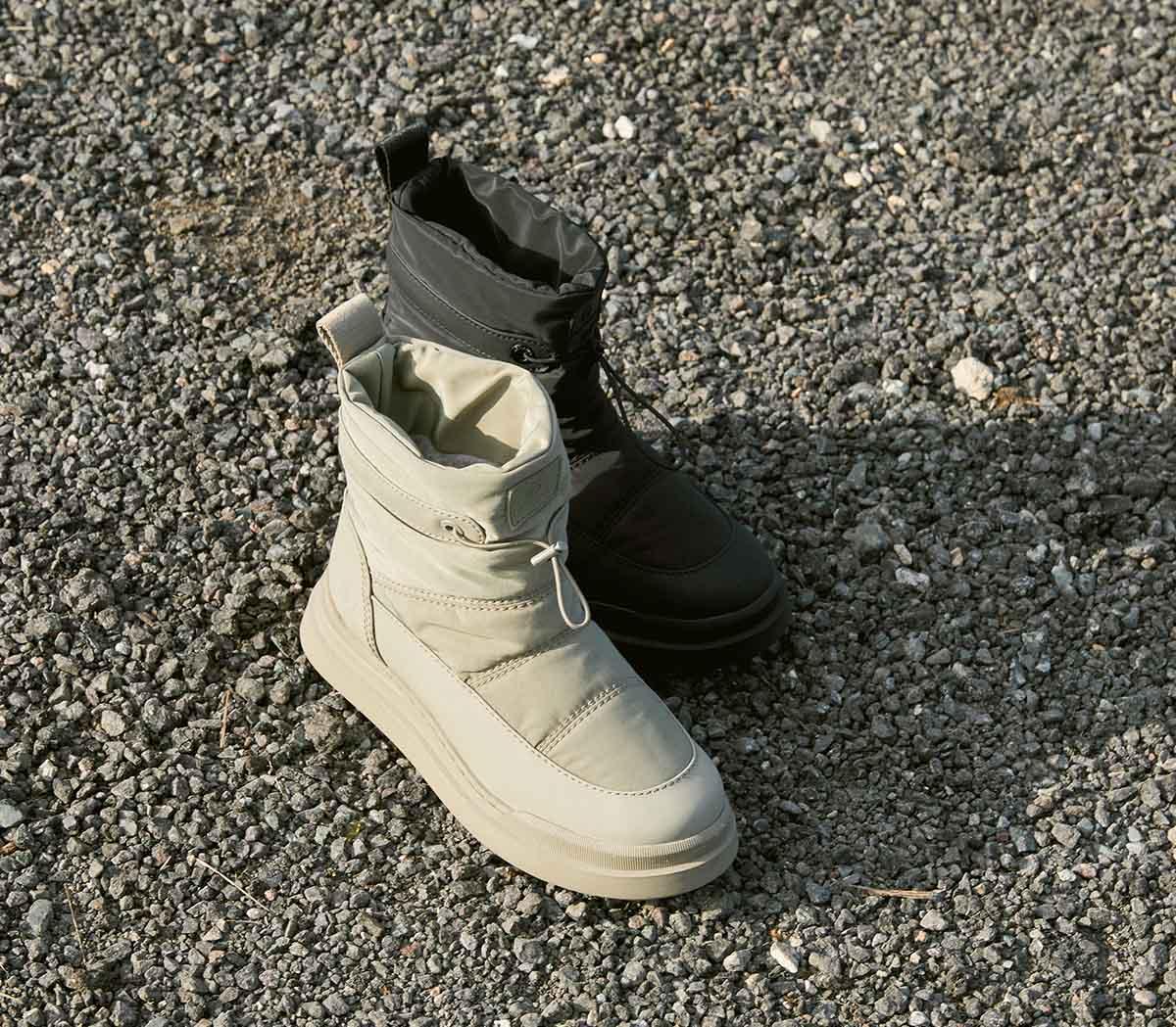 EARTHADDICT Jordan Snow Boots Black - Women’s Flat Boots
