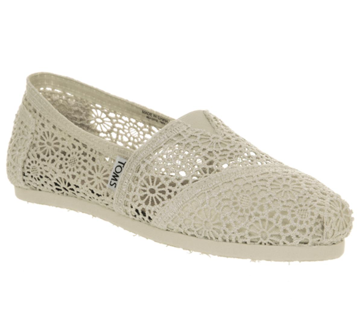 TOMS Seasonal Classic Slip Ons Cream Crochet - Flat Shoes for Women