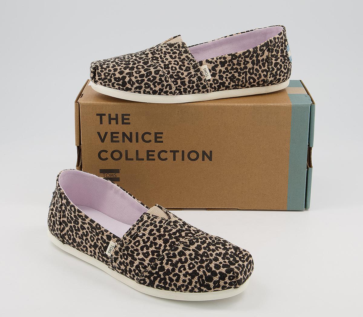 TOMS Seasonal Classic Slip On Flats TOMS Seasonal Classic Slip On Flats Leo Print