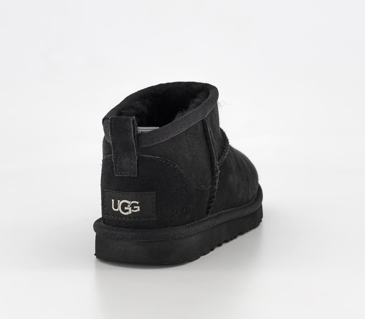 UGGClassic Ultra Mini II Youth BootsBlack