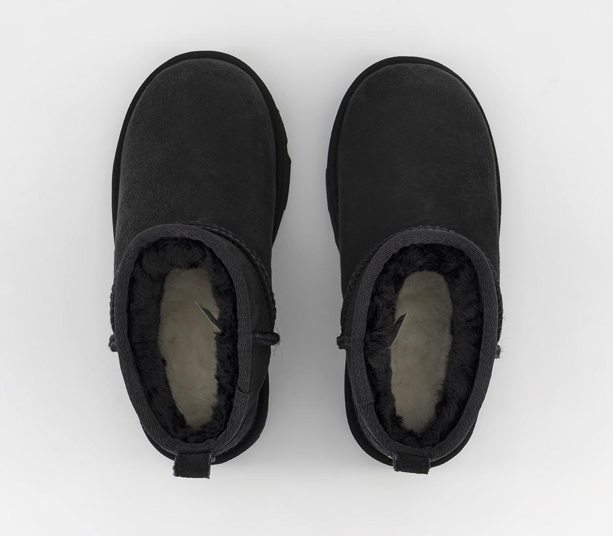UGGClassic Ultra Mini II Youth BootsBlack