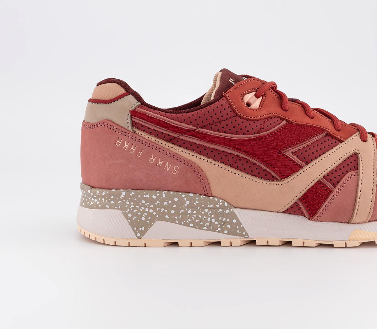 DiadoraN9000 Trainers Sneaker Freaker Beef Red
