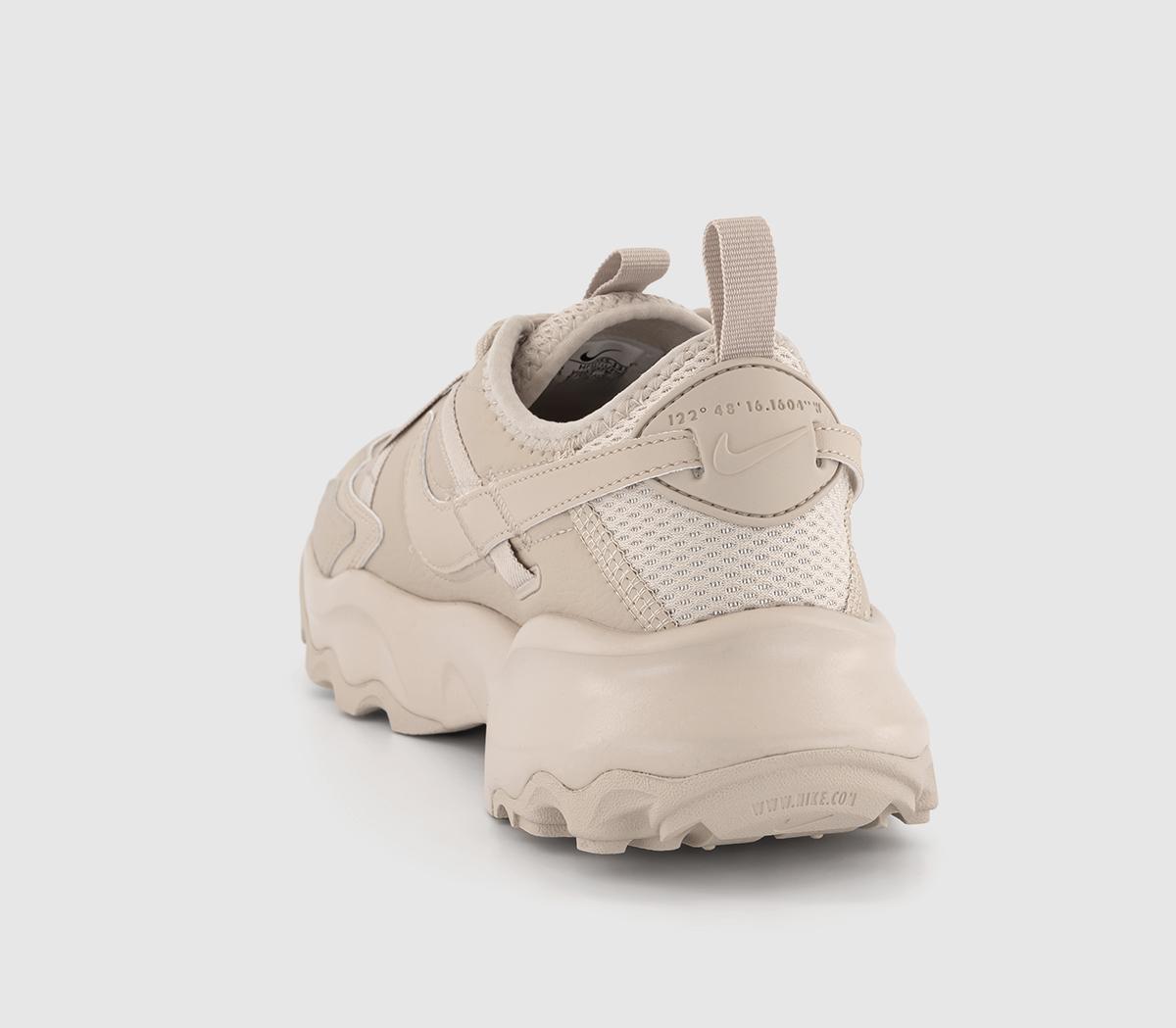 NikeNike TC 7900 Trainers NikeNike TC 7900 TrainersSanddrift Sanddrift Sail