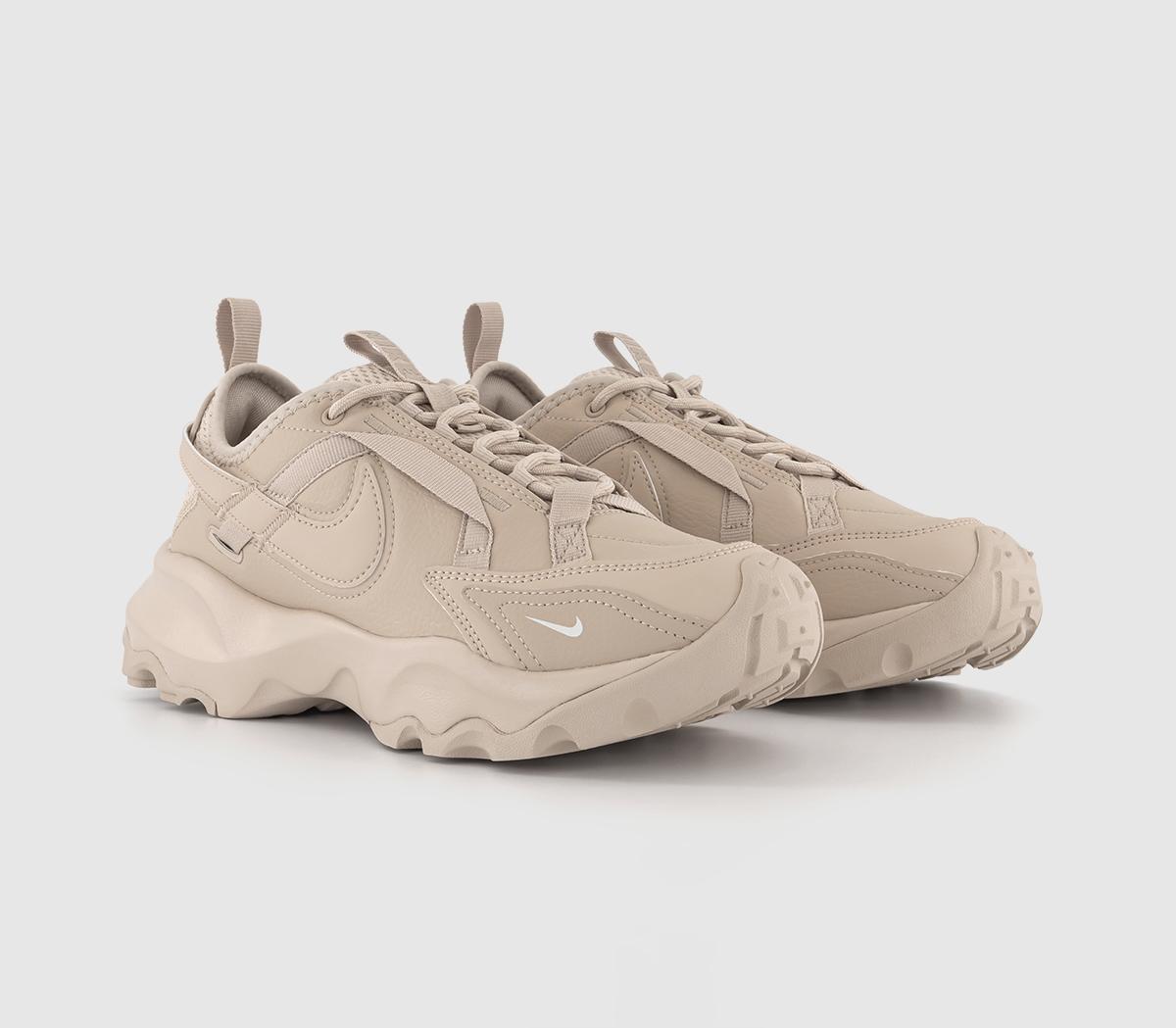 NikeNike TC 7900 Trainers NikeNike TC 7900 TrainersSanddrift Sanddrift Sail