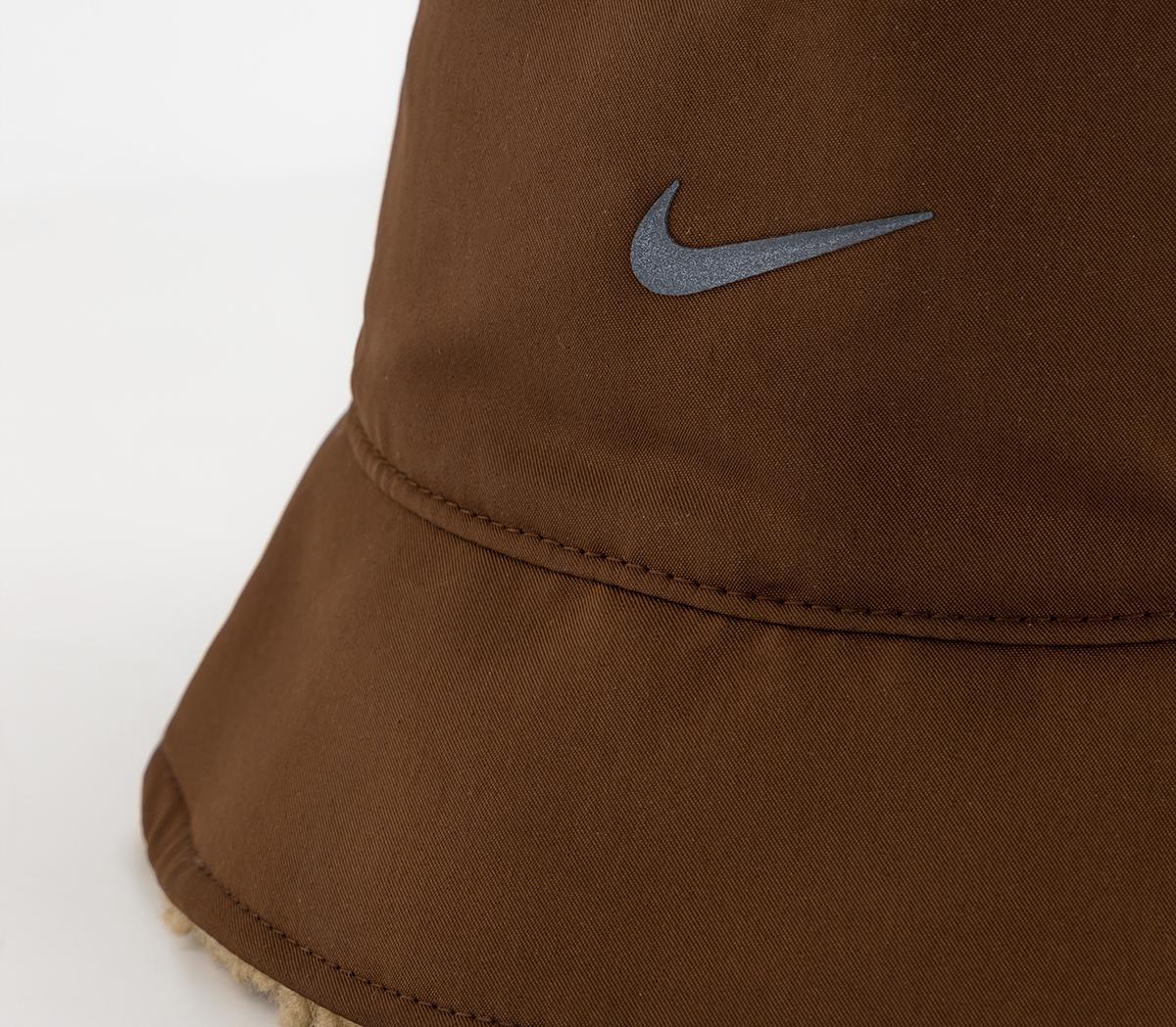 Nike Reversible Sherpa Bucket Hat Driftwoof Cacao Wow Black - Accessories