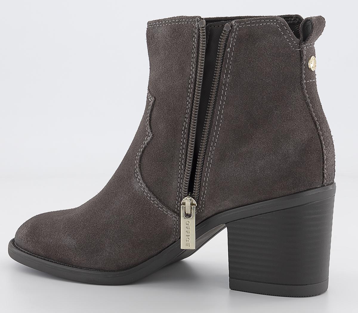 OFFICEAuthentic Easy Western Ankle BootsGrey Suede