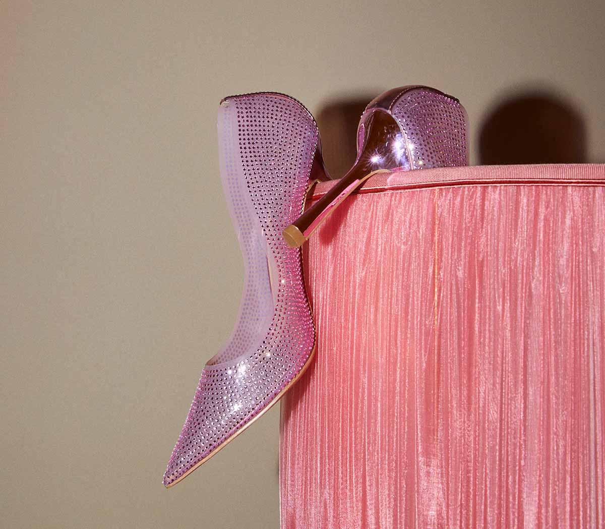 OFFICEHalsey Embellished Vinyl CourtsPink Embellished