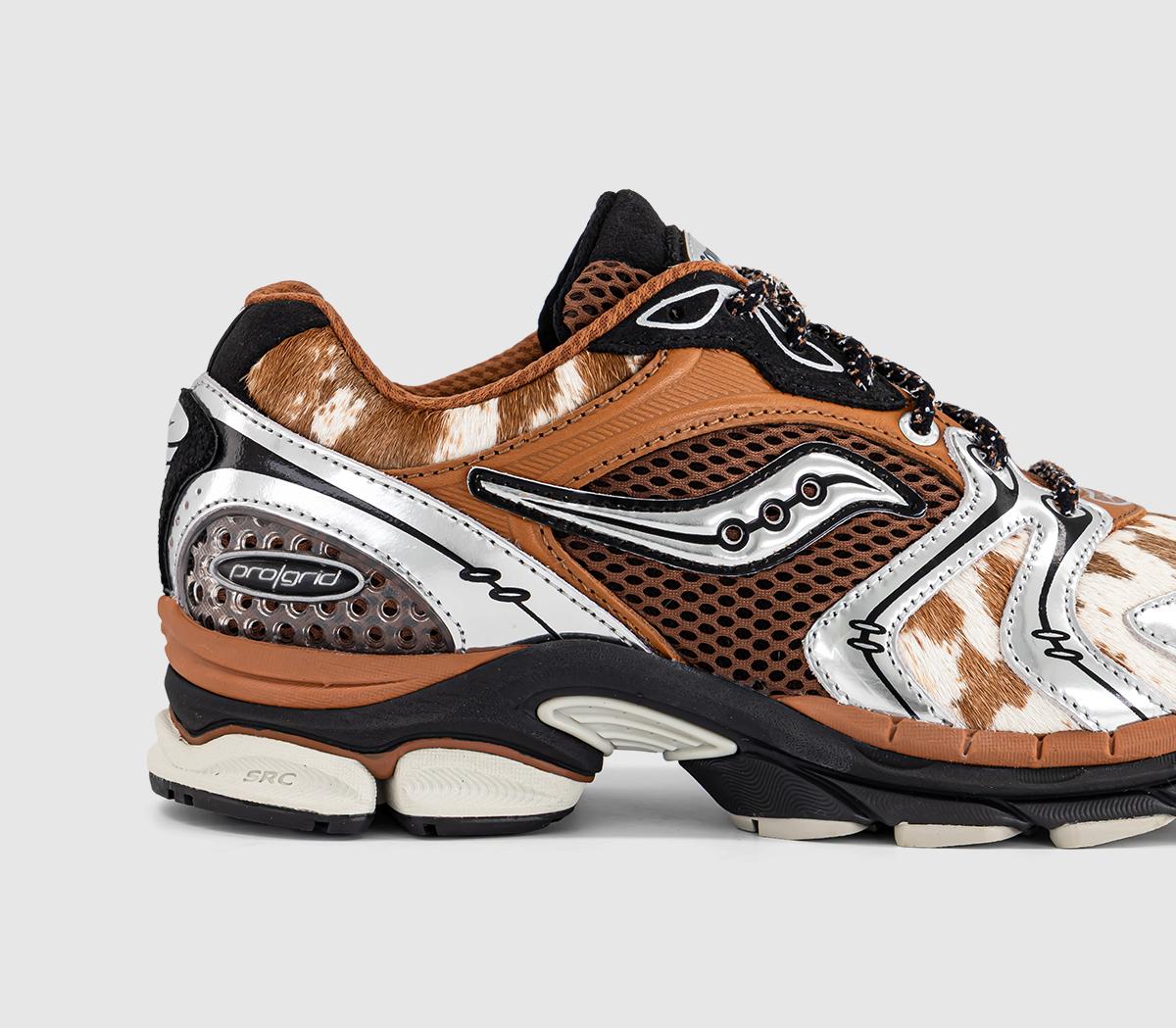 SauconyProgrid Triumph 4 TrainersSpace Cowboy Silver Glove